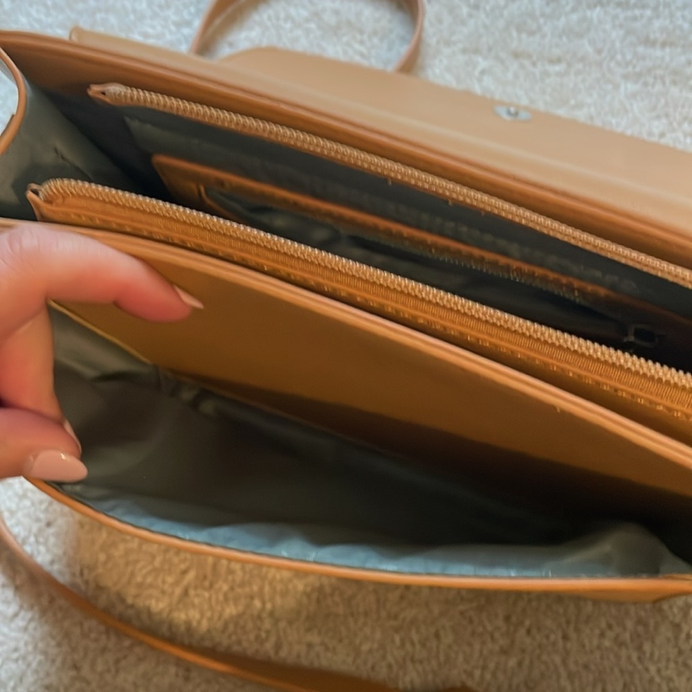 Pixie Mood cross body tan purse (Vegan leather) - Picture 5 of 12